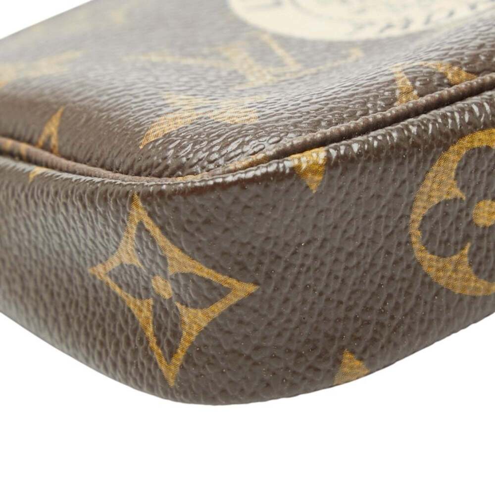 LOUIS VUITTON Authentic Brown Monogram Leather Pochette Pouch - Picture 4 of 8